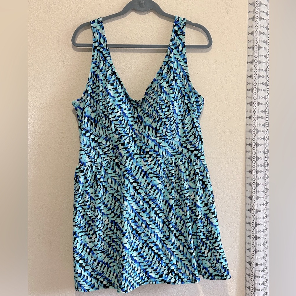 Women’s One Piece Swim Suit